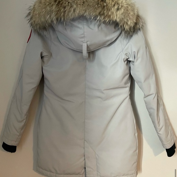 CANADA GOOSE Victoria Parka XS - Picture 9 of 17
